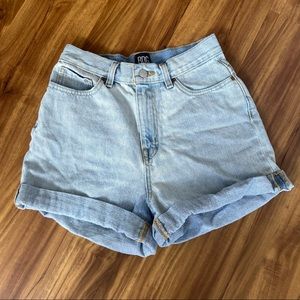 SOLD Urban Outfitters BDG high rise mom shorts